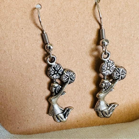 Cheerleader Dangle Pierced Earrings Silver Tone New in package Gift - Picture 1 of 5